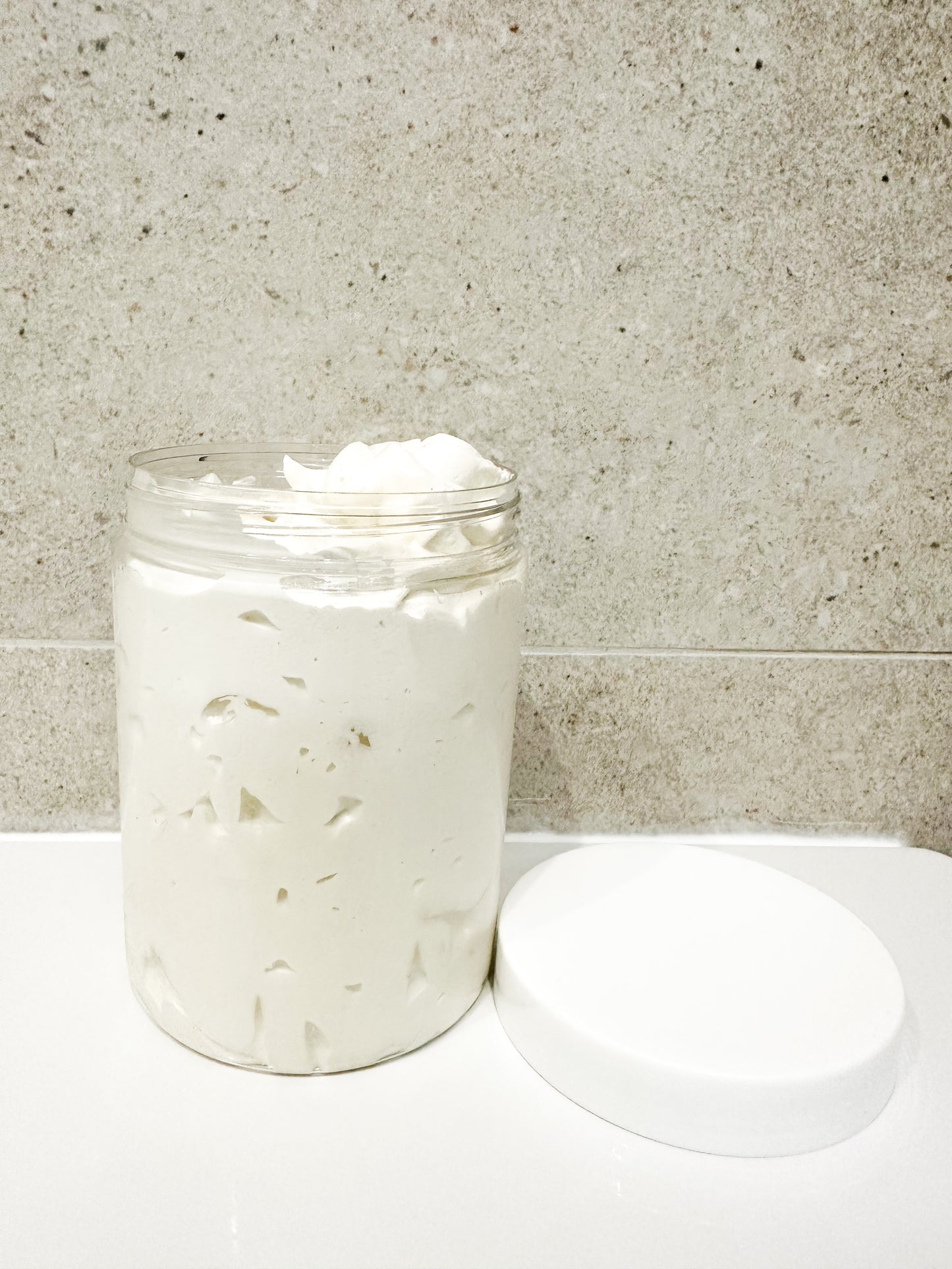 Chantilly de Karité hydratante - Huile d'avocat et coco - Les secrets d'eni